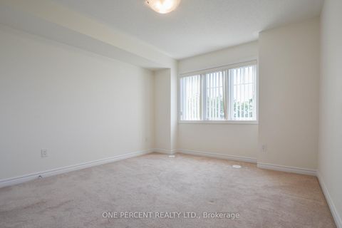 Photo 14 at 20 - 1 Eaton Park Lane, L'Amoreaux, Toronto