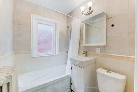 Photo 15 at 603 Spadina Road, Forest Hill South, Toronto