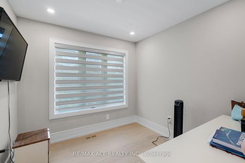 Photo 19 at 123 Park Street, Cliffside, Toronto