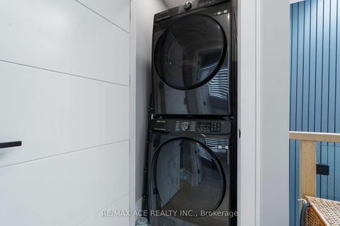 Photo 24 at 123 Park Street, Cliffside, Toronto
