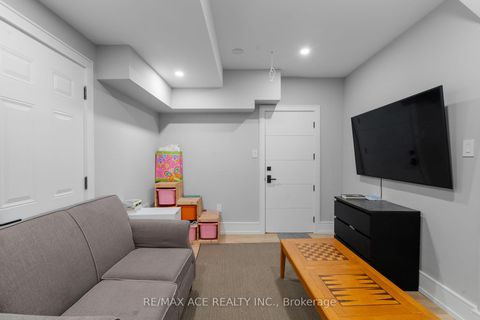 Photo 29 at 123 Park Street, Cliffside, Toronto