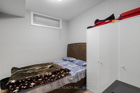 Photo 34 at 123 Park Street, Cliffside, Toronto
