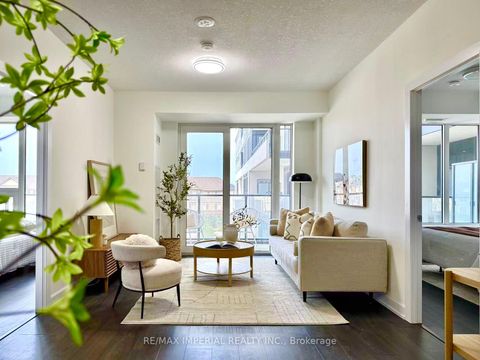 Photo 4 at 328 - 3200 William Coltson Avenue, JM Joshua Meadows, Oakville