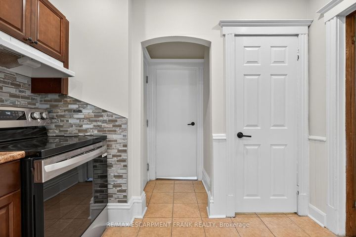 Photo 5 at 84 RAY Street S, Kirkendall, Hamilton
