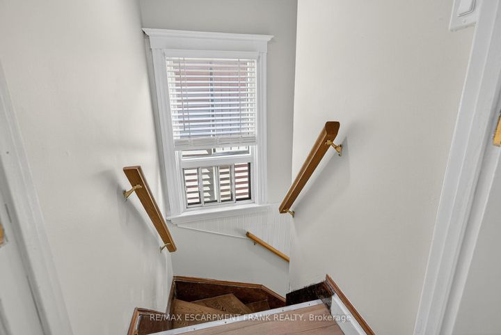 Photo 21 at 84 RAY Street S, Kirkendall, Hamilton