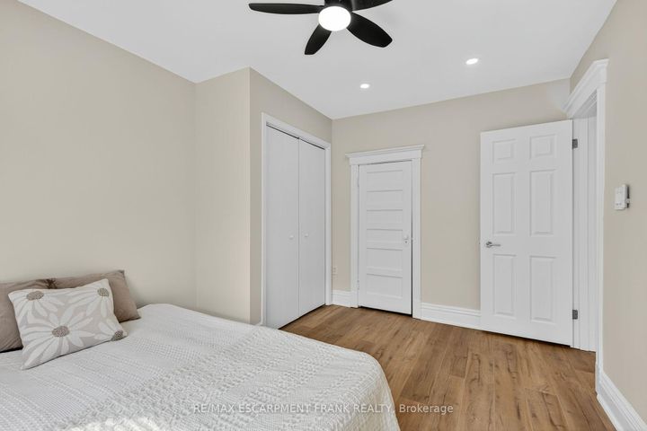 Photo 25 at 84 RAY Street S, Kirkendall, Hamilton