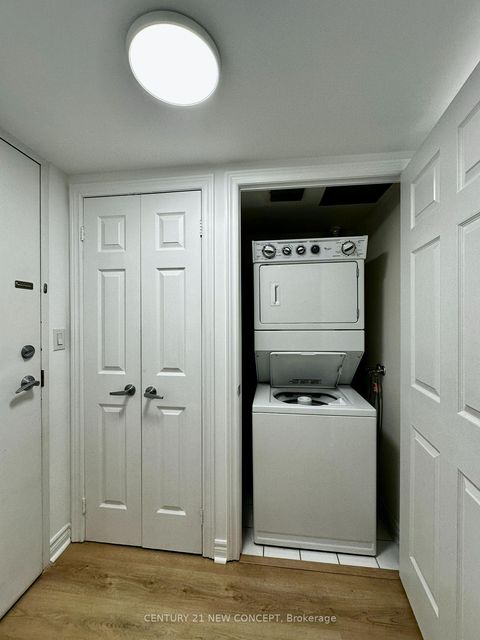 Photo 9 at 409 - 225 Wellesley Street E, South St. James Town, Toronto