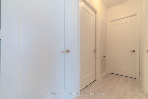 Photo 14 at 506 - 509 Dundas Street W, GO Glenorchy, Oakville