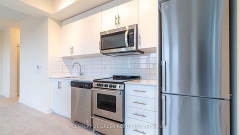 Photo 17 at 506 - 509 Dundas Street W, GO Glenorchy, Oakville
