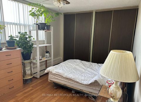 Photo 10 at 2203 - 380 Dixon Road, The Westway, Toronto