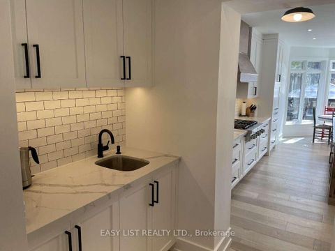 Photo 5 at 39 Romney Road, Westgate, Toronto