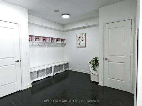 Photo 7 at 1301 - 1 The Esplanade, Waterfront Communities C8, Toronto Photo 7 at 1301 - 1 The Esplanade, Waterfront Communities C8, Toronto