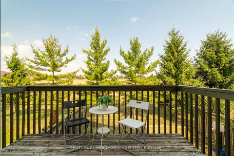 Photo 14 at 211 Kayla Crescent, Maple, Vaughan