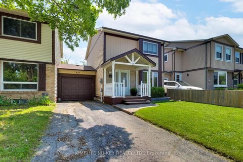 Photo 2 at 219 Cundles Road W, Letitia Heights, Barrie Photo 2 at 219 Cundles Road W, Letitia Heights, Barrie