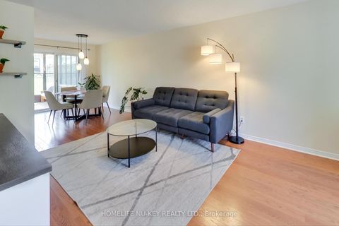 Photo 7 at 219 Cundles Road W, Letitia Heights, Barrie