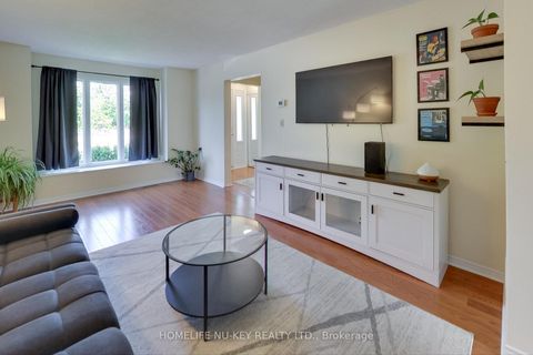 Photo 10 at 219 Cundles Road W, Letitia Heights, Barrie