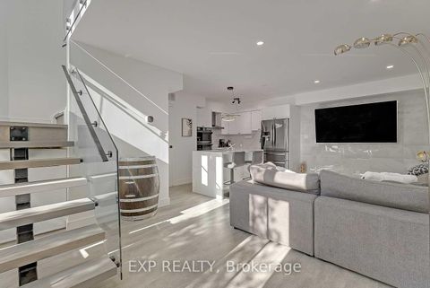 Photo 4 at 1111 - 50 East Liberty Street, Niagara, Toronto