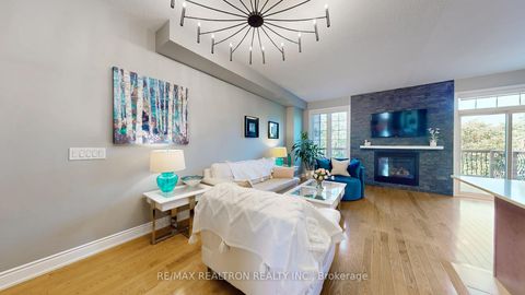 Photo 4 at 134 Lacewood Drive, Westbrook, Richmond Hill