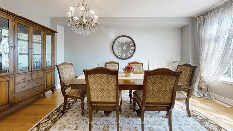 Photo 13 at 134 Lacewood Drive, Westbrook, Richmond Hill