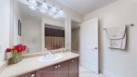 Photo 24 at 134 Lacewood Drive, Westbrook, Richmond Hill