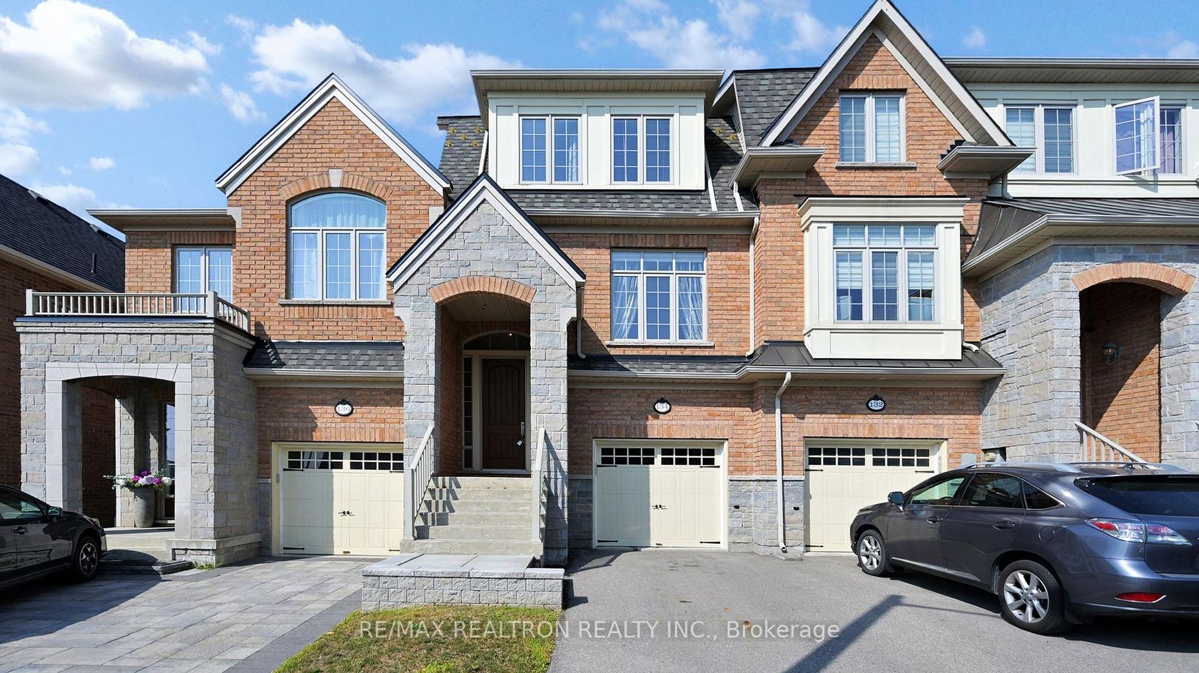 134 Lacewood Drive, Westbrook, Richmond Hill 