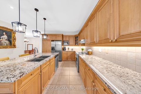 Photo 13 at 38 Pairash Avenue, Mill Pond, Richmond Hill