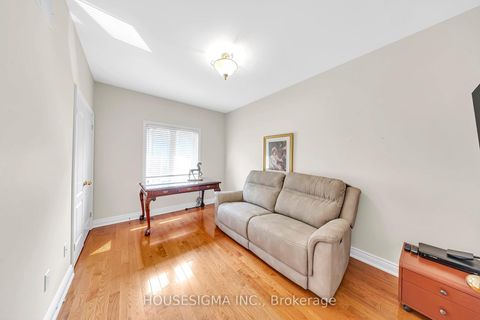 Photo 24 at 38 Pairash Avenue, Mill Pond, Richmond Hill
