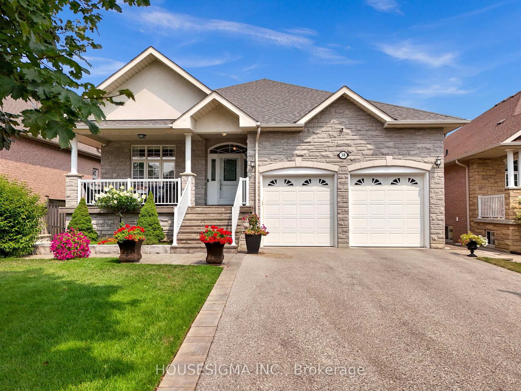 38 Pairash Avenue, Mill Pond, Richmond Hill 