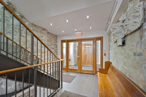 Photo 4 at 102 - 384 Sunnyside Avenue, Swansea, Toronto