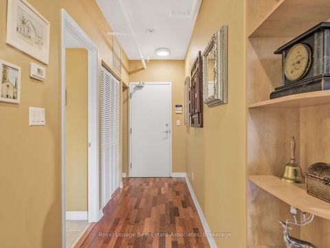 Photo 5 at 102 - 384 Sunnyside Avenue, Swansea, Toronto