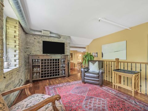 Photo 7 at 102 - 384 Sunnyside Avenue, Swansea, Toronto
