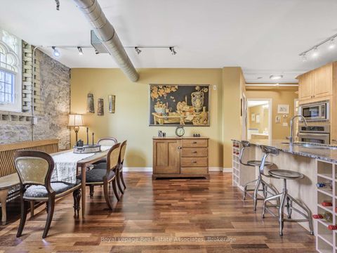 Photo 11 at 102 - 384 Sunnyside Avenue, Swansea, Toronto