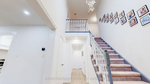 Photo 21 at 160 Carlyle Crescent, Aurora Highlands, Aurora Photo 21 at 160 Carlyle Crescent, Aurora Highlands, Aurora