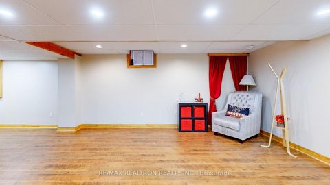 Photo 32 at 160 Carlyle Crescent, Aurora Highlands, Aurora Photo 32 at 160 Carlyle Crescent, Aurora Highlands, Aurora