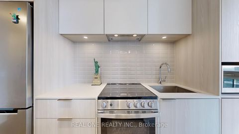 Photo 15 at 808 - 70 Annie Craig Drive, Mimico, Toronto