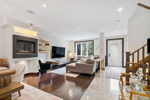 Photo 7 at 12 Glen Davis Crescent, Danforth, Toronto