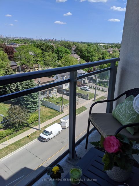 Photo 28 at 707 - 7730 Kipling Avenue, West Woodbridge, Vaughan