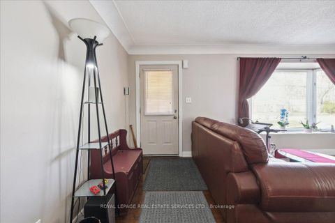 Photo 6 at 14 Germorda Drive, CP College Park, Oakville