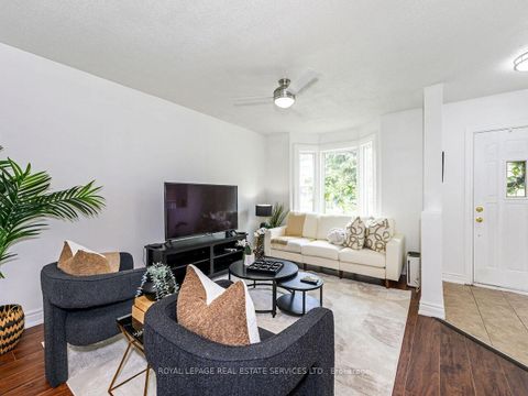 Photo 7 at 135 Bernice Crescent, Smythe, Toronto