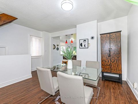 Photo 11 at 135 Bernice Crescent, Smythe, Toronto