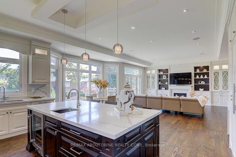 Photo 18 at 69 Heathview Avenue, Bayview Village, Toronto
