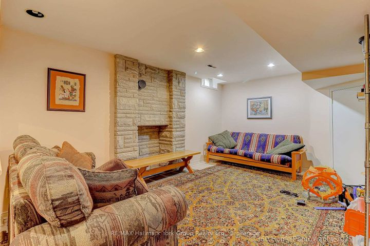 Photo 32 at 262 Savage Road, Armitage, Newmarket