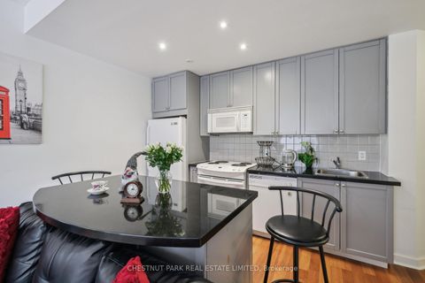 Photo 2 at 1014 - 85 Bloor Street E, Yonge Corridor, Toronto