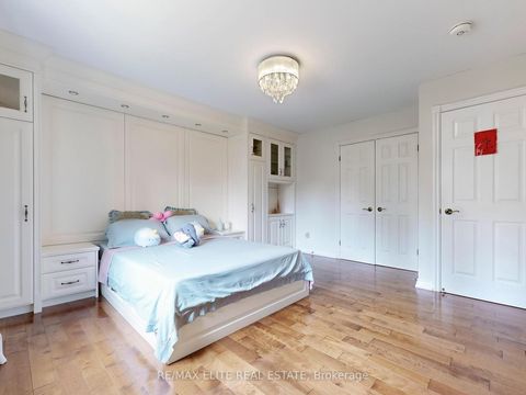 Photo 26 at 48 Pemberton Road, North Richvale, Richmond Hill