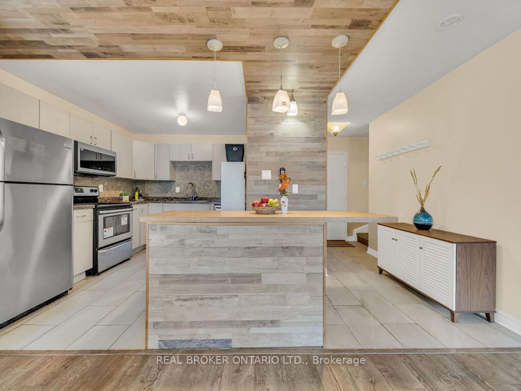 128 - 1050 Falgarwood Drive, FA Falgarwood, Oakville 