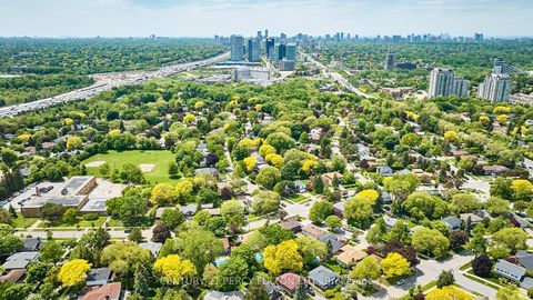 Photo 42 at 40 Farmview Crescent, Henry Farm, Toronto