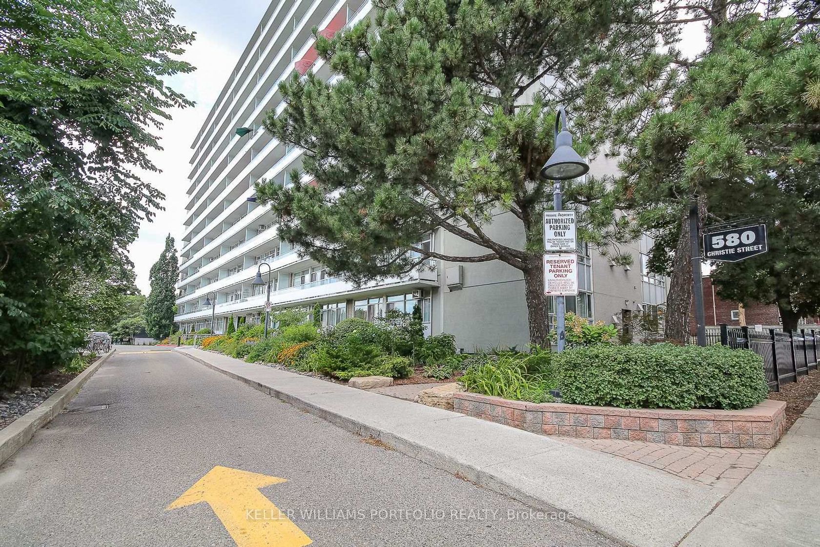 206 - 580 Christie Street, Wychwood, Toronto 