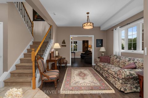 Photo 5 at 1058 Muriel Street, Alcona, Innisfil