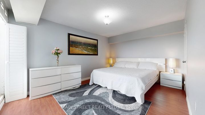 Photo 15 at 2502 - 3100 Kirwin Avenue, Everett (Cooksville), Adjala-Tosorontio