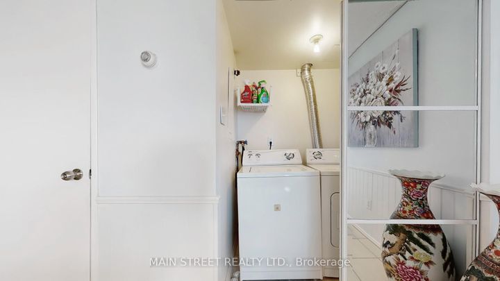 Photo 21 at 2502 - 3100 Kirwin Avenue, Everett (Cooksville), Adjala-Tosorontio